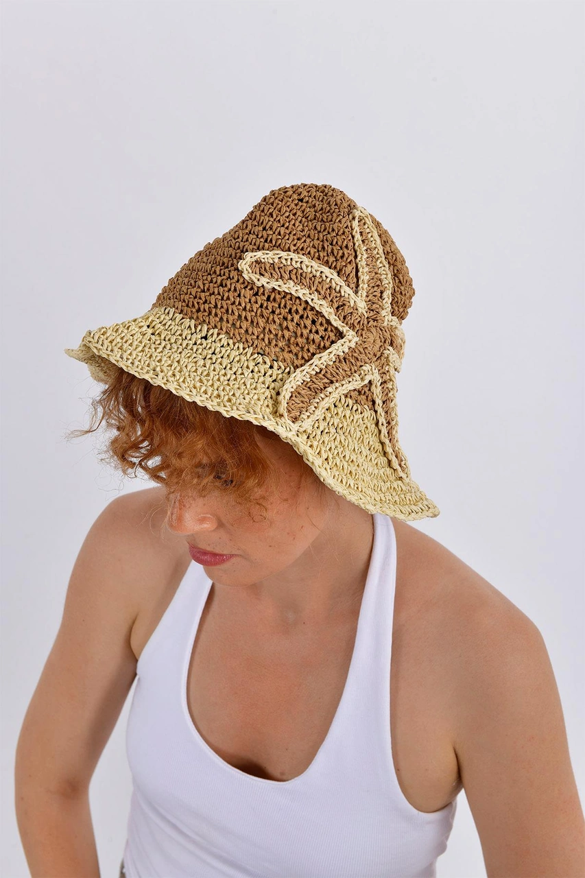 Denizyıldızı Detaylı İki Renkli Şapka Çok Renkli