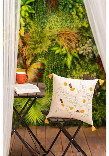 Doğa Motifli Püsküllü Kırlent Kılıfı Papatya Tarlası Çok Renkli