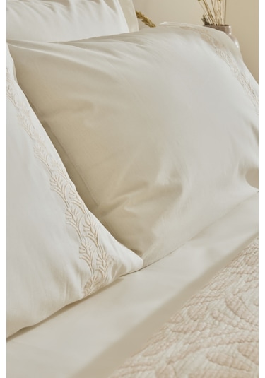 Karaca Home Shailyn Nakışlı Müslin Çift Kişilik Pike Takımı Pudra Pudra