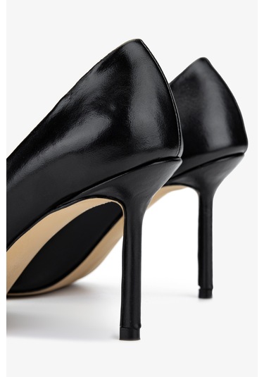 Valmenti Kadın Siyah Topuklu Ayakkabı 472 1117 Bn Ayk Y25 Sıyah Siyah