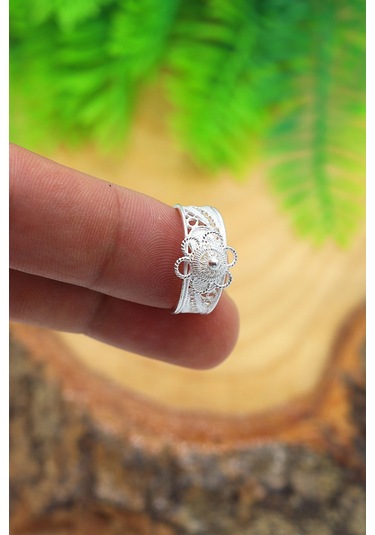 Midyat Nurtaş Gümüş Çiçek Model El İşçiliği 925 Ayar Gümüş Telkari Yüzük 201023013