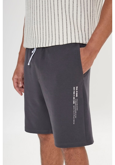 Ac&Co / Altınyıldız Classics Erkek Koyu Grı Standart Fit Normal Kesim Cepli Rahat Örme Şort Koyu Gri Ac&Co / Altınyıldız Classics Erkek Koyu Grı Standart Fit Normal Kesim Cepli Rahat Örme Şort Koyu Gri