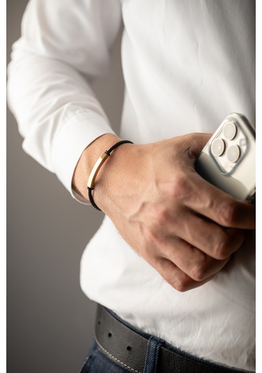 14 Ayar Altın Plakalı Siyah Kauçuk Erkek Bileklik Sarı Altın