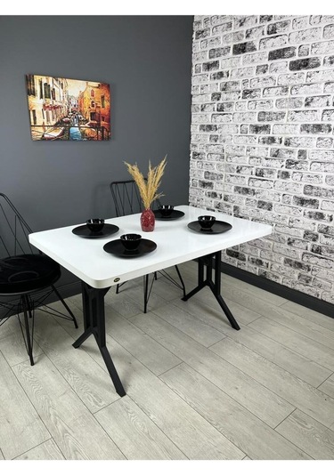 Sultan Beyaz Siyah Mutfak Yemek Masası Balkon Masası Kavisli Köşe Metal Siyah Ayak 120 80 Cm