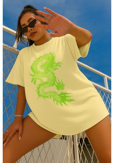 Ejderha Baskılı Oversize T-shirt Sari