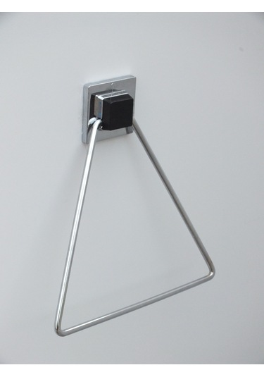 Hagen Üçgen Havluluk Krom