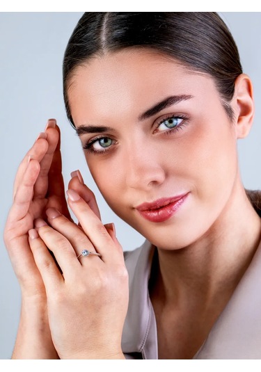 Torgovyj Dom Uvelir Holding 925 Ayar Gümüş Taşlı Zarif Nişan Yüzüğü 140973739 Gümüş