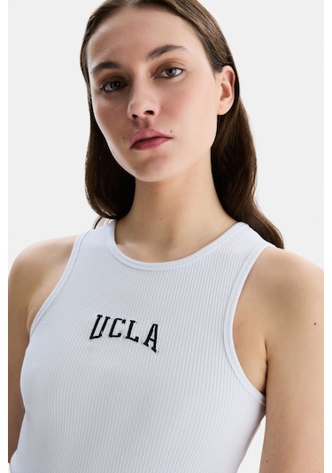 Ucla Salınas Beyaz Sıfır Kol Nakışlı Standard Fit Kadın Tshirt Beyaz
