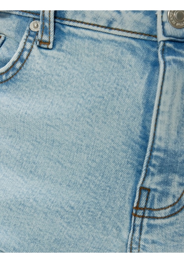 Koton Oversize Kot Şort Bermuda Cep Detaylı Pamuklu Açık İndigo 4sam40093nd Açık İndigo Koton Oversize Kot Şort Bermuda Cep Detaylı Pamuklu Açık İndigo 4sam40093nd Açık İndigo