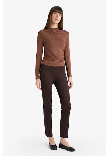 Defacto Sigaret Normal Bel Düz Paça Saten Pantolon J8743az25wnbn220 Kahve