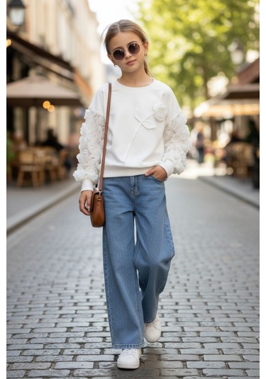 Kız Çocuk Tül Kollu Gül Detaylı Sweatshirt Ve Bol Paça Kot Pantolon Takımı Beyaz