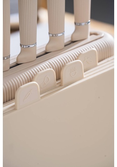 Cooper 10 Parça Standlı Kesme Tahtası Ve Bıçak Seti Krem