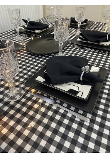 Sıvı Geçirmez Dertsiz Masa Örtüsü Kareli Desen Siyah