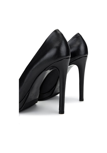 Tamer Tanca Kadın Hakiki Deri Siyah Deri Topuklu Ayakkabı 815 9382 Bn Ayk Y25 Sıyah Dr Siyah