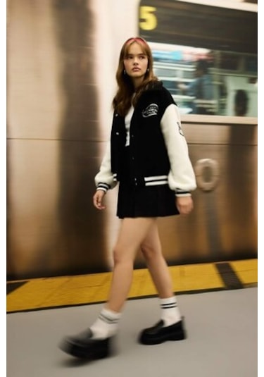 DeFacto Coool Şort Etek Yüksek Bel Pamuk Astarlı Mini Etek C7581AX24AUBK27 Siyah