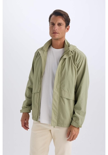 DeFacto Regular Fit Kapüşonlu Fermuarlı Cepli Mevsimlik Baharlık Yağmurluk D6305AX25SPKH271