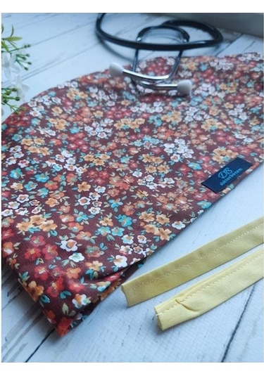 Tesettür Kahverengi Çıtır Çiçekler Desenli Cerrahi Bone Doktor Hemşire Sağlıkçı Bonesi Geniş Kesim