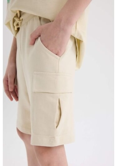 DeFacto Erkek Çocuk Beli Lastikli Kargo Cepli Şort B5868A825HSBG734