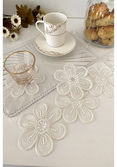 Santiago Model Fincan Yanı Sunum Peçetesi 6 Adet Krem