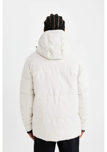 DeFactoFit Şişme Mont Su İtici Slim Fit Dar Kesim Kapüşonlu Fermuarlı Cepli A3519AX24WNBG715