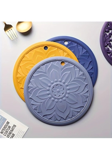 Brightnova 3'lü Awoo Dekoratif Silikon Tutucu Koyu Yeşil 16cm Isıya Dayanıklı Kaydırmaz Mutfak Matı