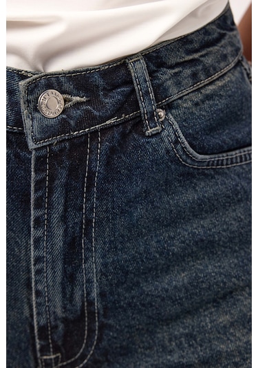 Itsbasic Kadın Koyu Kot 2s6 Mini Boy Paça Püsküllü Denim Şort