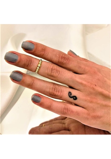 GOLD KAPLAMA KARARMAZ KRALİÇE TACI FİGÜR ALTTAN AYARLI EKLEM YÜZÜK-YÜZÜK32 Altın