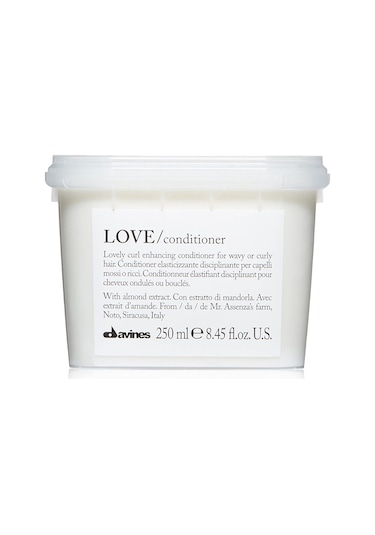 Davines Love Curl Enhancing Bukle Belirginleştirici Saç Bakım Kremi 250 ML