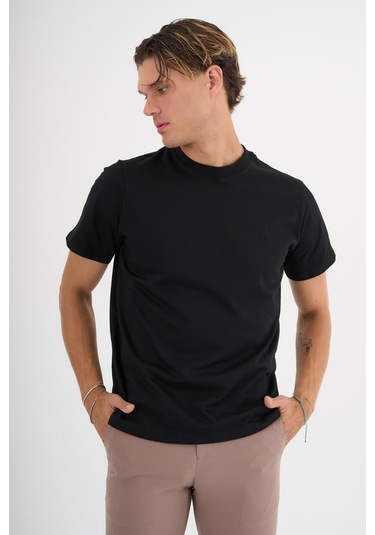 Erkek Siyah %100 Pamuklu Standart Kalıp T-sihrt Siyah