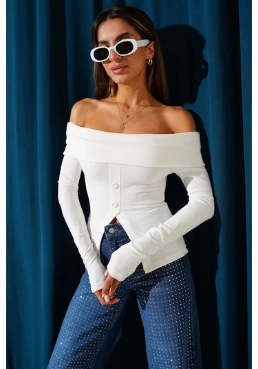 Biçomi Madonna Yaka Düğmeli Bluz Beyaz T4329 Beyaz