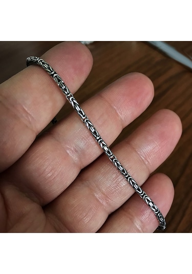 Takı Dükkanı 925 Ayar Gümüş Erkek Bileklik Yuvarlak Kral Model 2.5mm Genişlik 20cm Uzunluk msb01