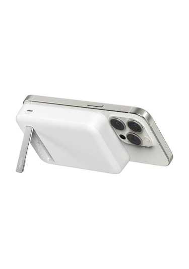 Belkin Bpd008btwt Boostcharge Qi2 15w 10k Magsafe Uyumlu Kablosuz Powerbank Beyaz siyah
