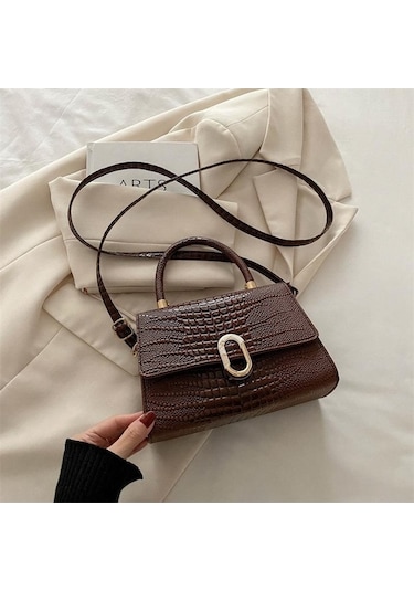 Novahub El Çantası Moda Trend Çapraz Askılı Çanta Retro Basit Küçük Kare Çanta Kişiselleştirilmiş Timsah Desenli Omuz Çantası Kahve Kahverengi