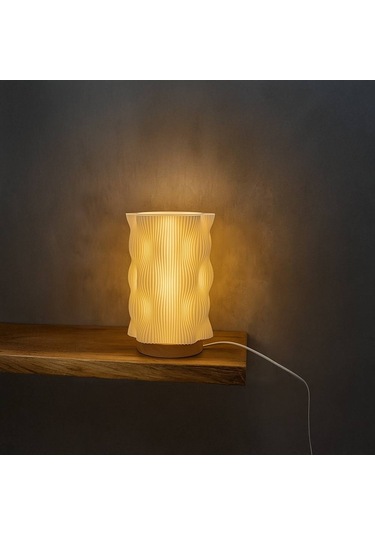 Dalgalı Tasarım Masa Lambası Beyaz