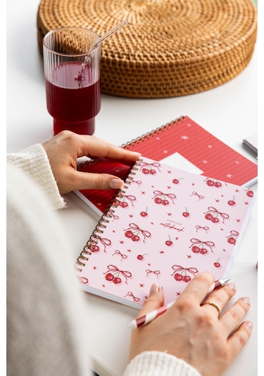 A5 Spiralli Karton Kapak 2 Li Set Düz Çizgisiz Okul Defteri 80 Yaprak, Ders Programlı Kiraz