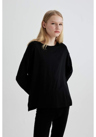 DeFacto Regular Fit Bisiklet Yaka Uzun Kollu Casual Pijama Üstü-Fall in Love C3556AX24SPBK81 DeFacto Regular Fit Bisiklet Yaka Uzun Kollu Casual Pijama Üstü-Fall in Love C3556AX24SPBK81