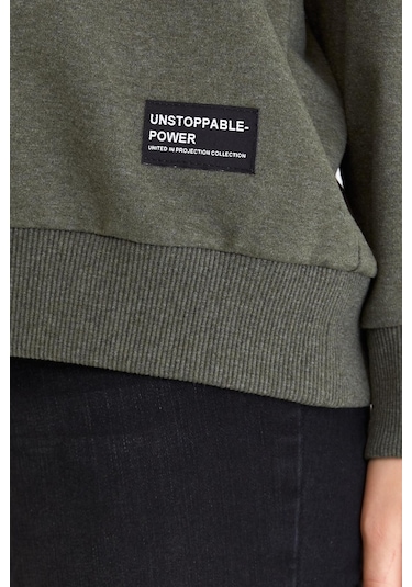 Comeor Kadın Haki Basic Bisiklet Yaka Regular Fit Rahat Sweatshirt 001