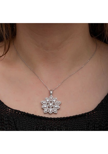 Casera's Gümüş Zirkon Taşlı Çiçek Kadın Set Csr2185579 Gümüş