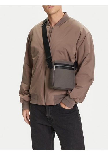 Calvin Klein Erkek Çapraz Çanta Lv04d3175gpcg Grey