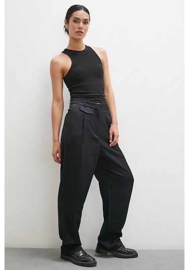 Never More Kemer Detaylı Klasik Pantolon Siyah