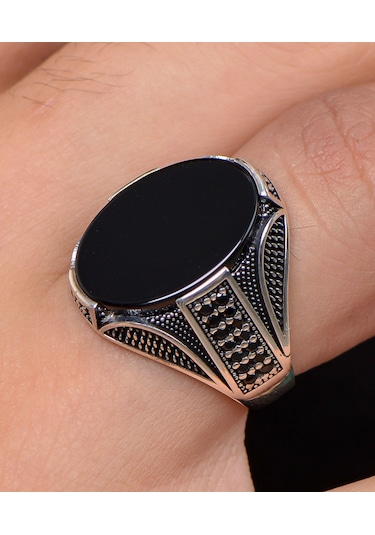 Oniks Taşlı Zirkon Taş Süslemeli 925 Ayar Gümüş Erkek Yüzüğü 800525