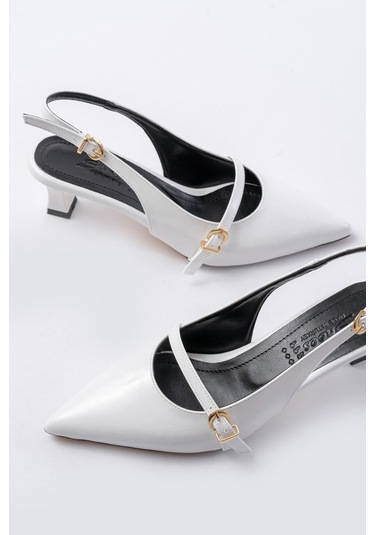 H-470 Beyaz Rugan Baret Tokalı Arkası Açık Günlük Kadın Sanda... Beyaz