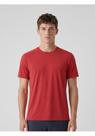 Isaora Extra Lıght Tech Tee Kırmızı Erkek Tshırt Isr9021-ss26-kır