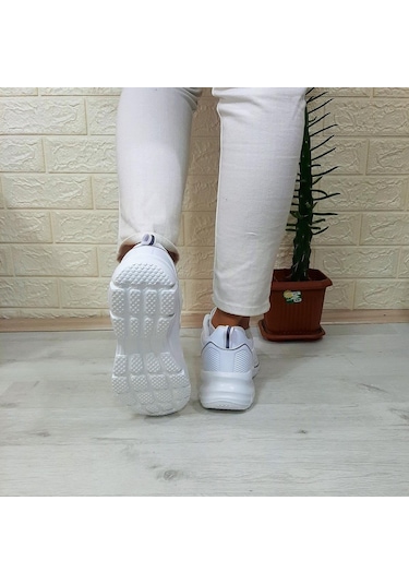 Kinetix Melly Pu Beyaz Fuspetli Dolgu Topuk Bayan Spor Ayakkabı 001