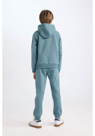 DeFacto Erkek Çocuk 2'li Takım Kapüşonlu Baskılı Sweatshirt Beli Lastikli Eşofman Altı D3561A824WNGN1208 DeFacto Erkek Çocuk 2'li Takım Kapüşonlu Baskılı Sweatshirt Beli Lastikli Eşofman Altı D3561A824WNGN1208