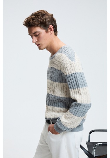 BRAID Erkek Yuvarlak Yaka Saç Örgü Desenli Regular Fit Grimelanj - Bej Kazak