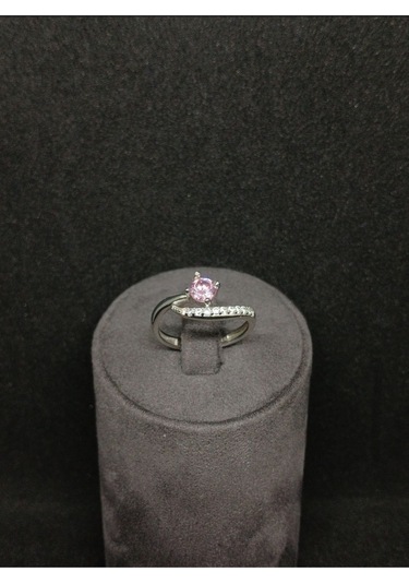Zarif Pembe Tek Taşlı Kadın Gümüş Yüzük Şıklığı Ve Zarafeti Bir Arada" Gümüş