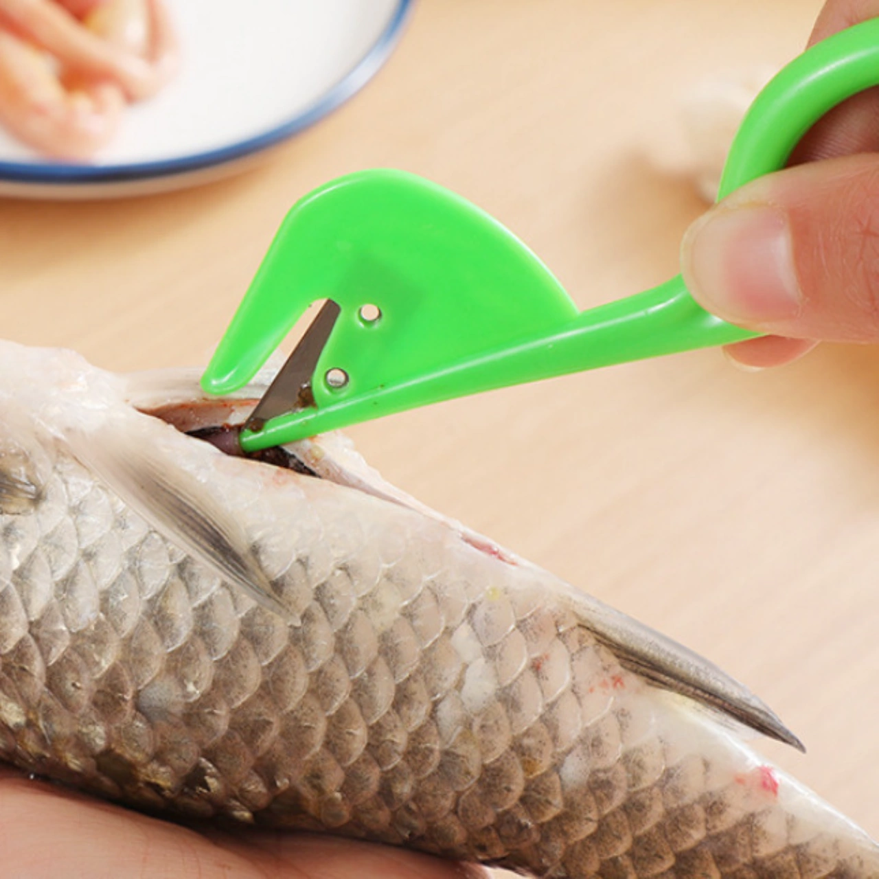 Qingmipy Mutfak Çelik Balık Aletleri Seti - Yüzgeç Kırıcı, Solungaç Ve Bağırsak Çıkartıcı 3'ü Bir Arada 2 Adet Rastgele Renk Yeşil