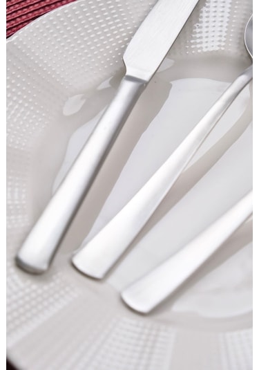 Lugga Nida Scotch Yemek Çatal Kaşık Bıçak Takımı 18 Parça Gümüş