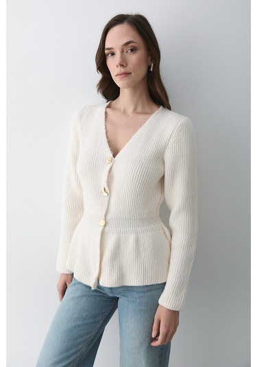 Krem 3 Düğmeli Pileli Hırka - 251065 Krem